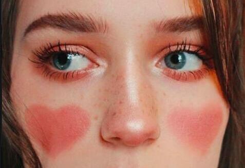 蘋(píng)果肌|凍傷妝|眼下|宿醉|太陽(yáng)穴腮紅 ? ????