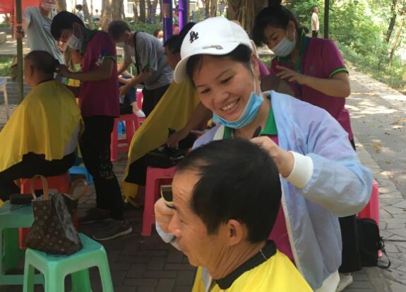 麗竹美發(fā)學(xué)員，歡迎你們常常來