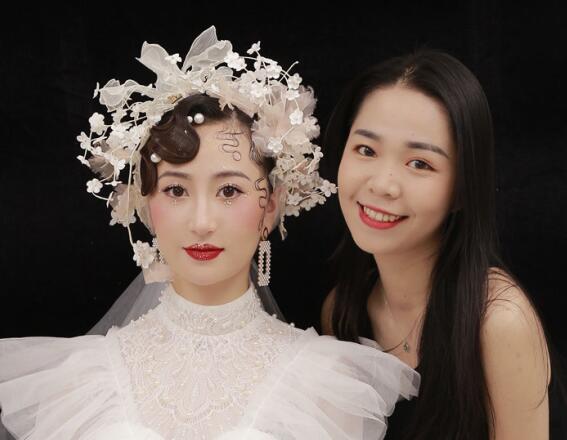 化妝學(xué)員心聲：散了也是滿天星