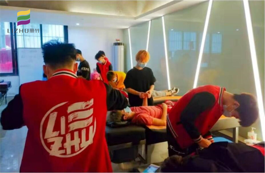 南寧美發(fā)師培訓都學什么？專業(yè)洗護了解下