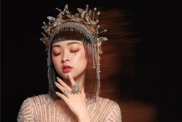 奢華復(fù)古造型，詮釋南寧學(xué)化妝哪家專業(yè)