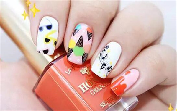 學習冰淇淋美甲教程，和廣西人氣高的美甲學校過夏天