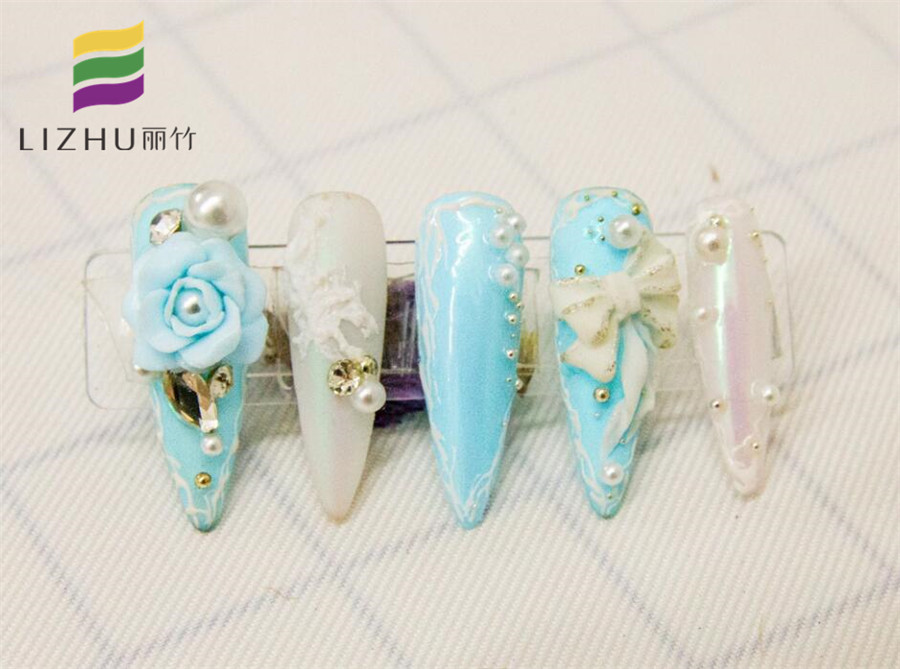 為什么要涂美甲封層？南寧技術(shù)好的美甲學校告訴你