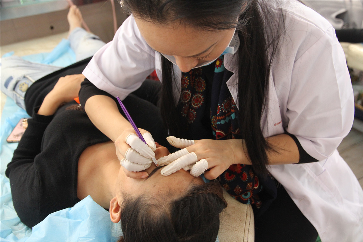 8個細節(jié)決定你眉毛的成敗 | 南寧紋繡學(xué)校分享