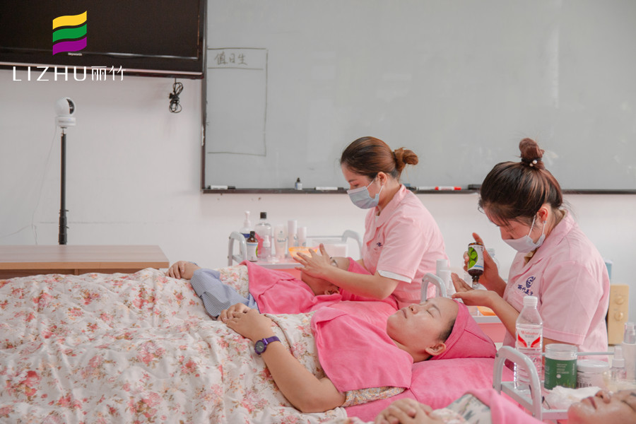 立秋養(yǎng)生注意事項，南寧學(xué)美容的學(xué)校分享