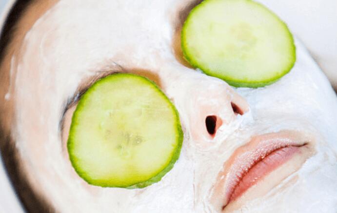 男士敷面膜的注意事項？廣西師資強的美容學?？偨Y好了