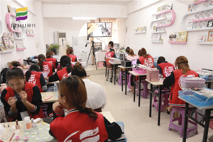 1631092300658422.jpg 1614052408631655.jpg