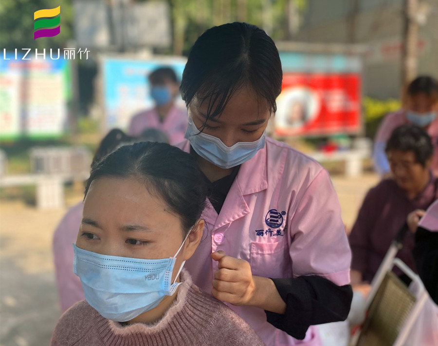 感謝學(xué)校！感謝老師！感謝同學(xué)---南寧美容學(xué)校學(xué)子感言