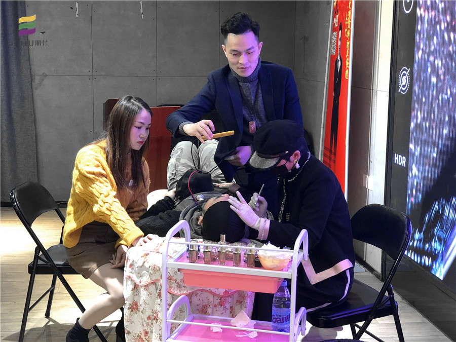 學(xué)專業(yè)紋繡技巧，知道南寧紋繡進(jìn)修去哪里