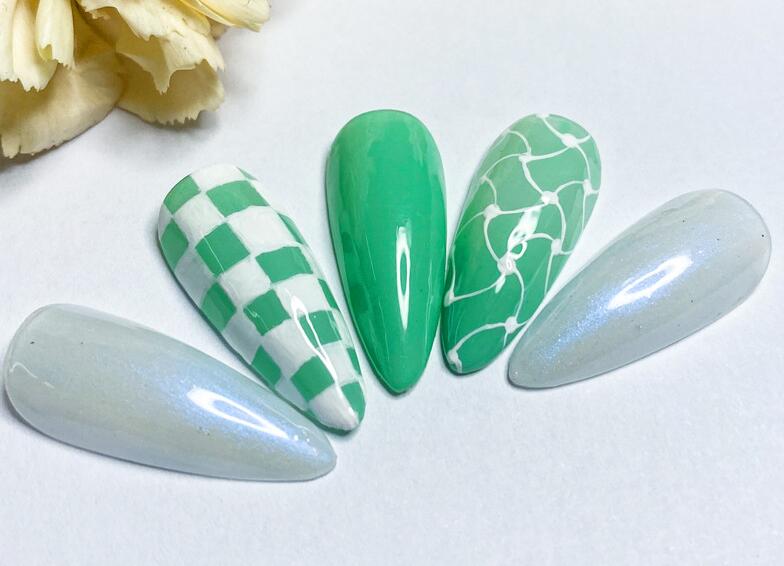 棋盤美甲，南寧美甲學(xué)習(xí)作品欣賞