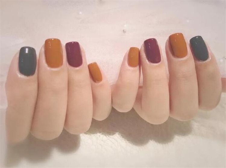 美甲配色技巧，廣西美甲培訓(xùn)機(jī)構(gòu)分享作品案例