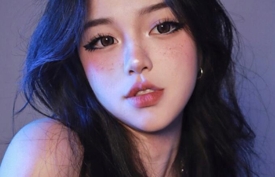 Egirl妝教程，南寧化妝學(xué)校找到了