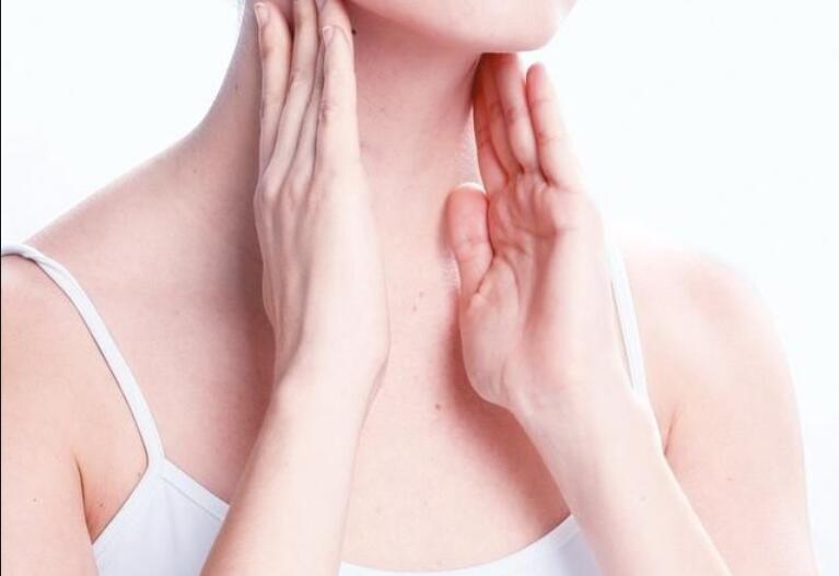 頸部怎么保養(yǎng)？南寧美容培訓(xùn)中心給你教程