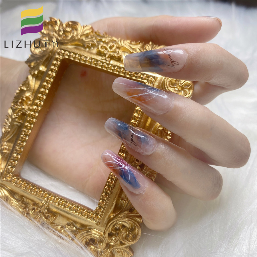 廣西哪里可以學(xué)日式美甲 ？日式美甲有什么特點(diǎn)