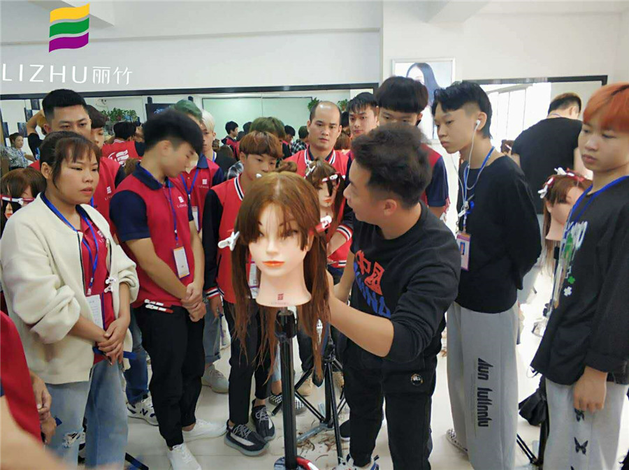 什么是初戀頭？什么是鎖骨發(fā)？