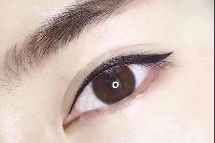 美瞳線技巧，南寧紋繡培訓班找到啦