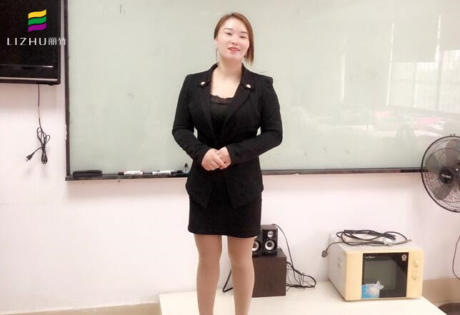 南寧美容學(xué)校學(xué)員感言：選擇麗竹，把握成功