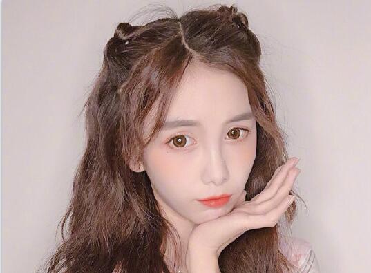 甜妹編發(fā)教程，南寧編發(fā)培訓學校教你學編發(fā)