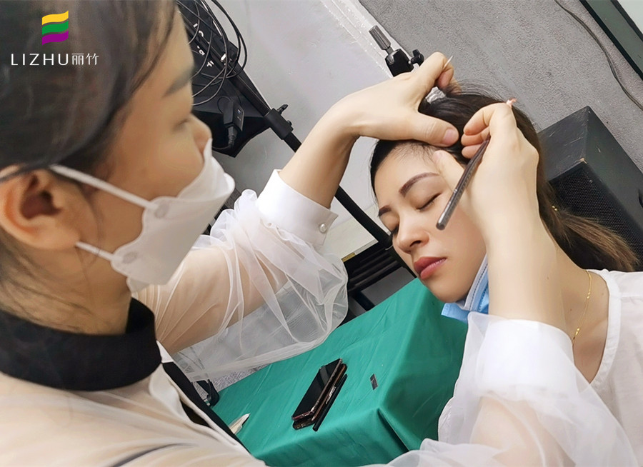 如何設(shè)計自然好看的眉形？南寧紋繡基礎(chǔ)培訓(xùn)教你