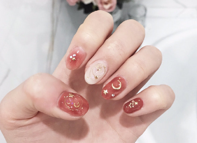 廣西美甲網紅培訓班：網紅美甲2022圖片