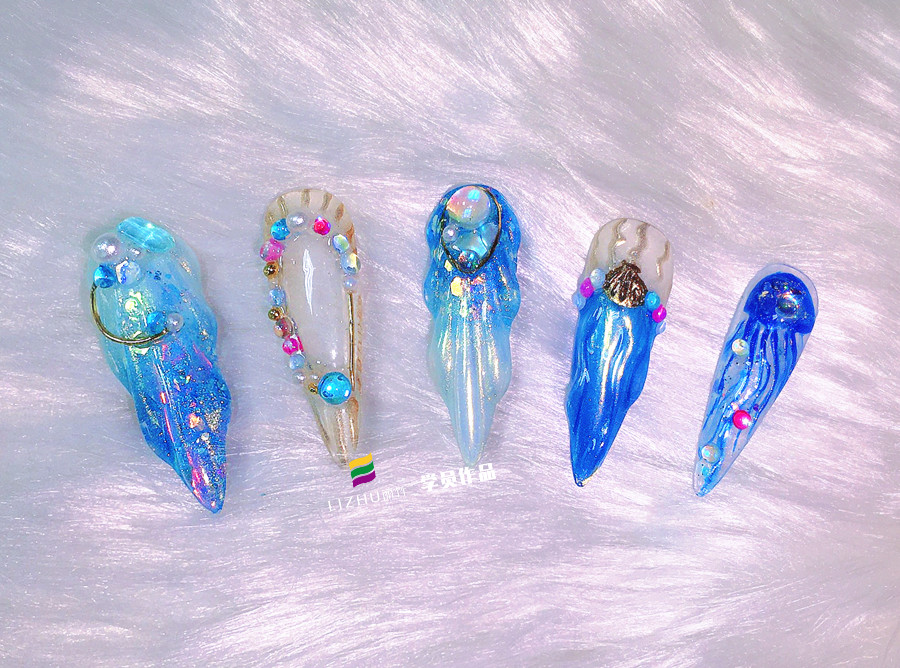 美人魚(yú)美甲、泡泡美甲、玫瑰雕花美甲 |  南寧美甲短期培訓(xùn)班作品