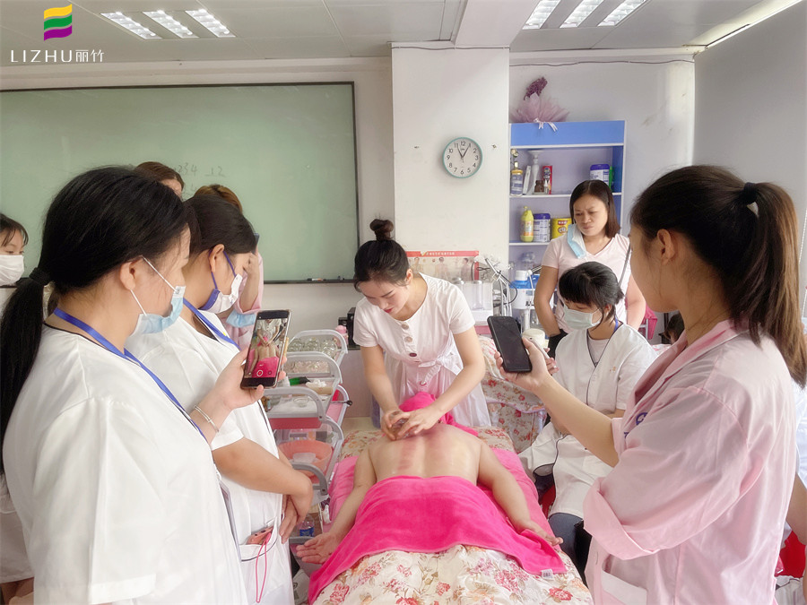 各季節(jié)拔火罐要注意事項，廣西中醫(yī)拔罐培訓(xùn)班