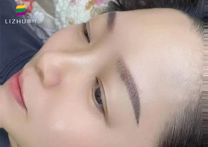 一年內(nèi)可以紋幾次眉毛？廣西南寧紋繡學(xué)校解答