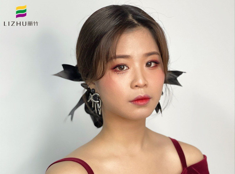 時尚簡約造型，廣西美妝師專業(yè)學(xué)校作品