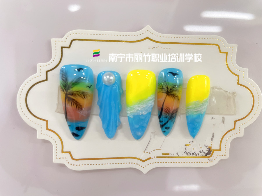 海洋風(fēng)美甲，南寧美甲學(xué)校畢業(yè)班作品
