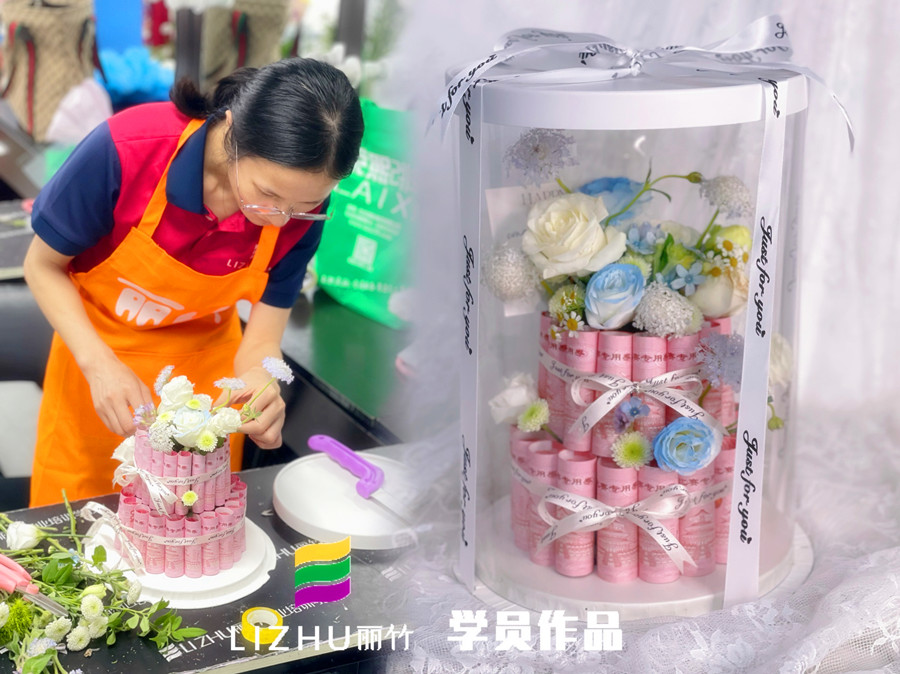 蛋糕花盒制作，南寧花藝學(xué)校課堂實訓(xùn)