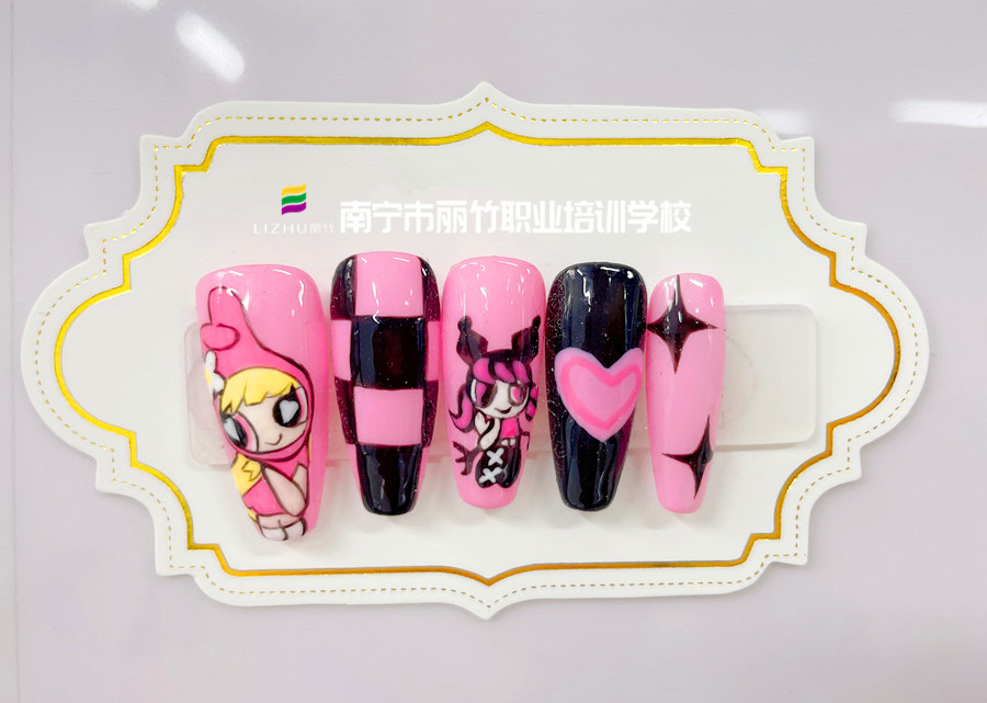 廣西美甲教學課件---美甲掉漆怎么辦？