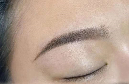 紋眉怎么選顏色？廣西南寧紋繡學校教你