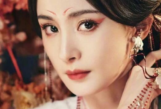 《狐妖小紅娘》眼妝教程，廣西化妝時尚培訓