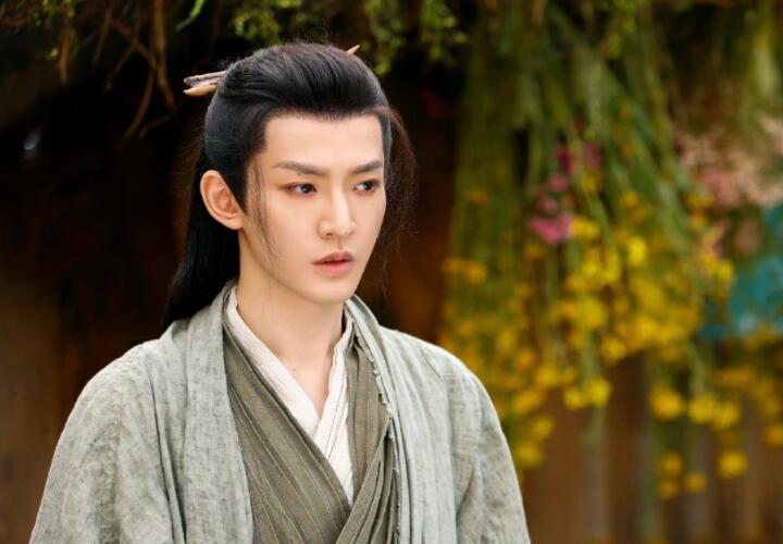 涂山璟眼妝教程，廣西彩妝眼妝培訓(xùn)