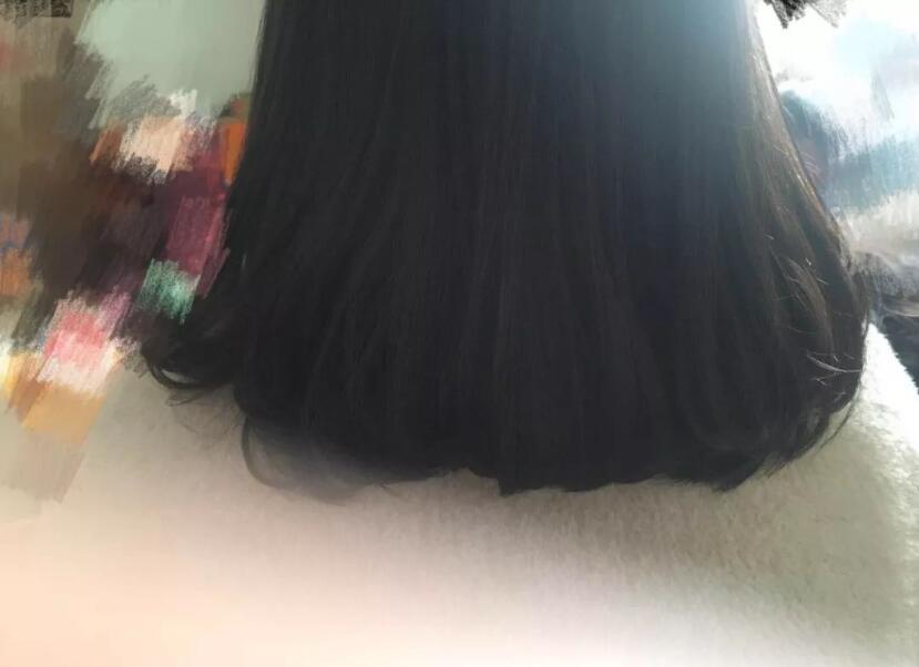 廣西燙發(fā)專業(yè)課程：怎么用卷發(fā)器做內(nèi)扣發(fā)型？