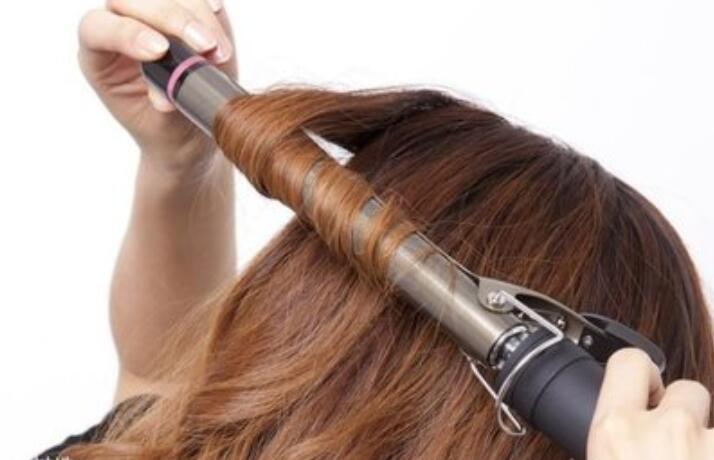 卷發(fā)器的選擇標準，南寧美發(fā)學習