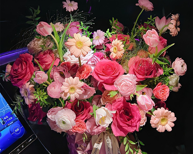 廣西哪里可以學(xué)花藝？廣西花藝培訓(xùn)哪家時(shí)尚？