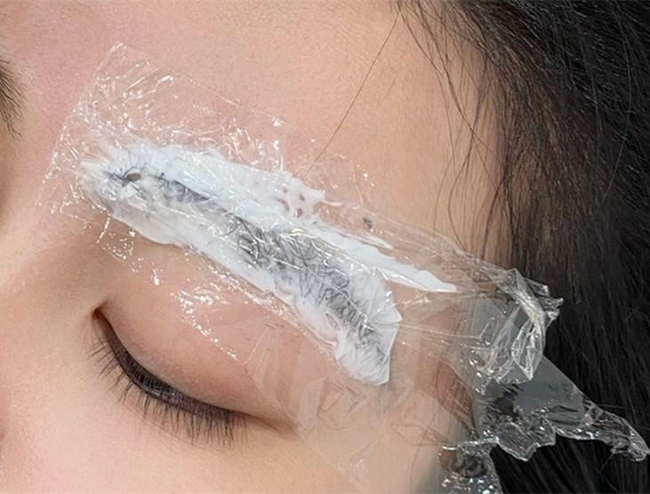 紋眉沒涂修復(fù)液怎么辦？南寧紋眉培訓(xùn)