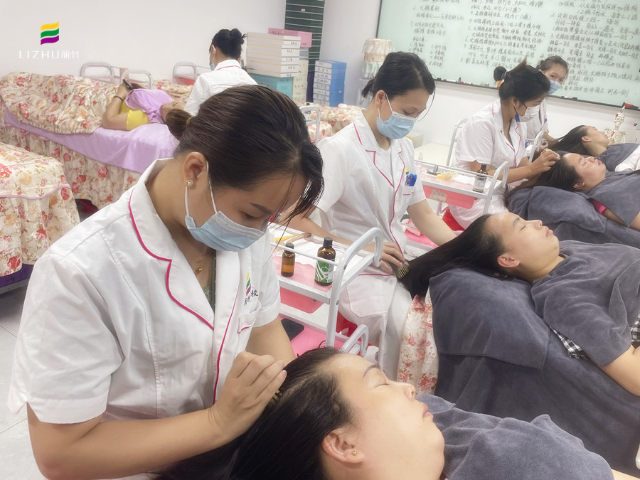 適合梳頭的時間？南寧頭療養(yǎng)生學習