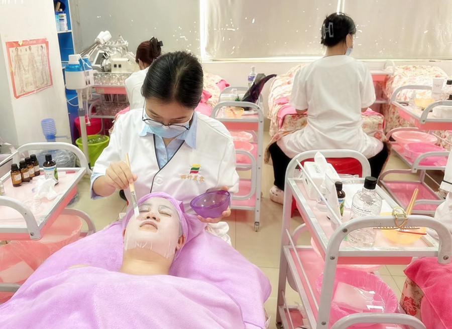 冬季護(hù)膚的誤區(qū)，南寧學(xué)美容面部管理