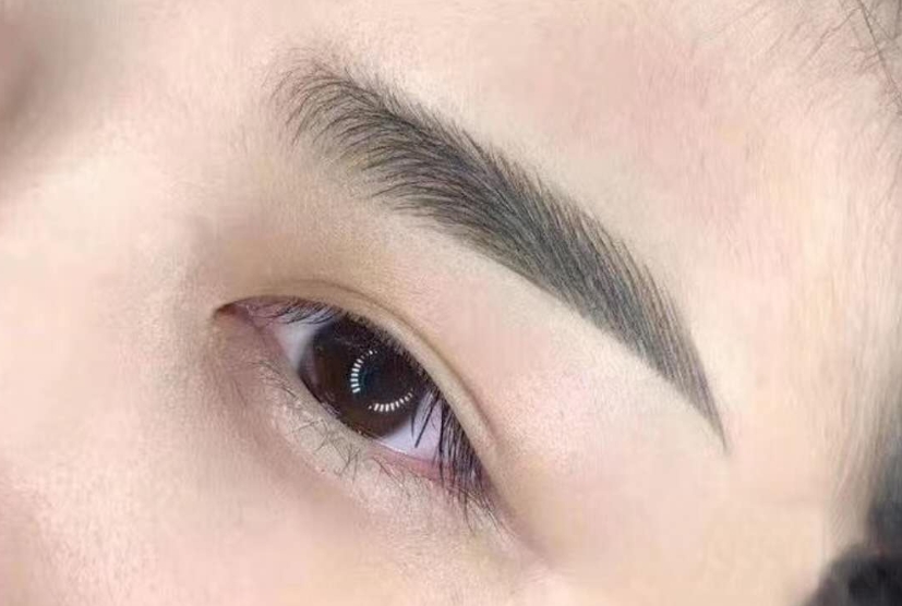 廣西學(xué)紋眉：紋眉哪種好看自然？