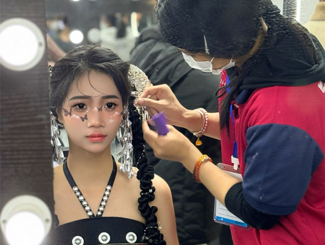 民族風(fēng)寫真，廣西化妝拍攝作品