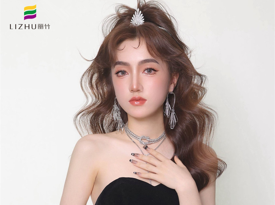 千金晚宴造型，南寧化妝彩妝造型學校作品
