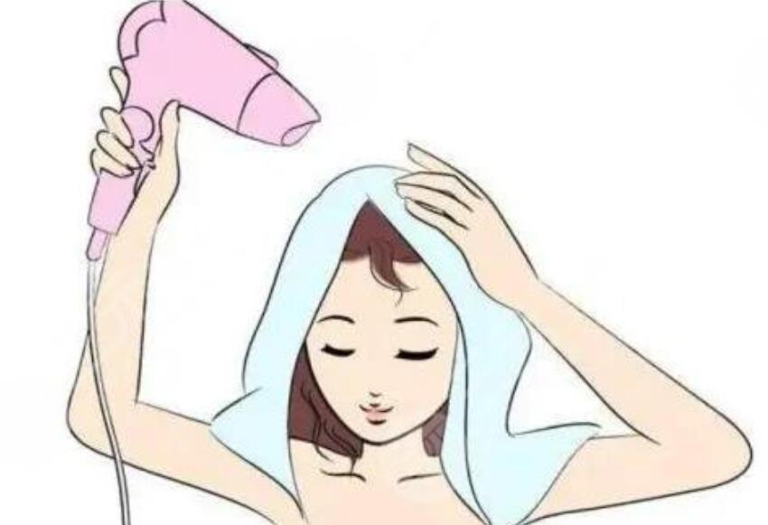 護(hù)發(fā)精油的正確用法，南寧美發(fā)洗頭培訓(xùn)班教學(xué)