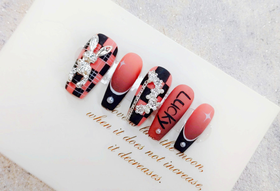 飾品棋盤(pán)美甲，廣西美甲課堂隨拍