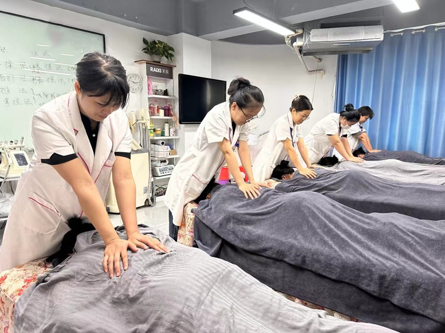 推拿的操作手法和作用，零基礎美容美體學習
