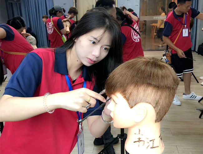 南寧美發(fā)快剪培訓(xùn)學(xué)什么？