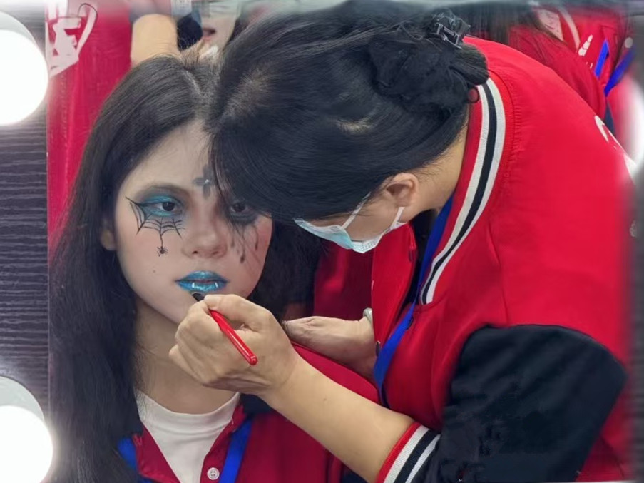 萬圣節(jié)妝容造型，南寧彩妝師推薦