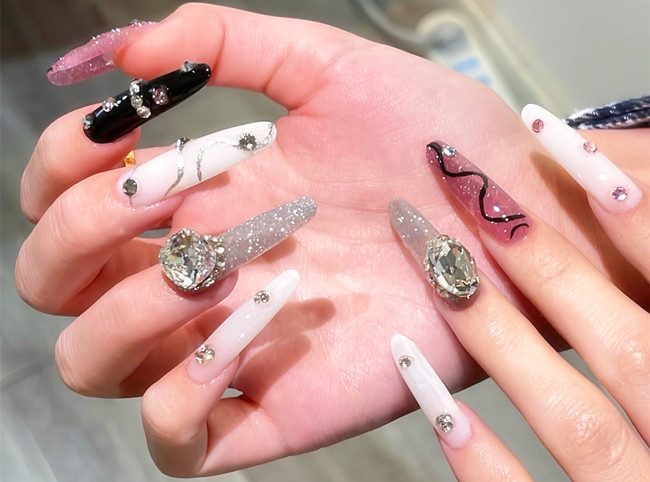 辣妹甜酷風(fēng)美甲，南寧美甲造型網(wǎng)紅款推薦