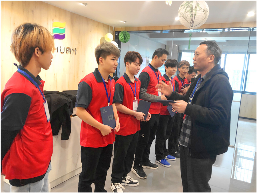 祝賀通關(guān)成功！南寧學(xué)美發(fā)心得 